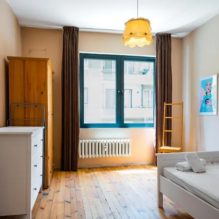 Center 1bd Flat With Workspace By Flat Mаnager アパート