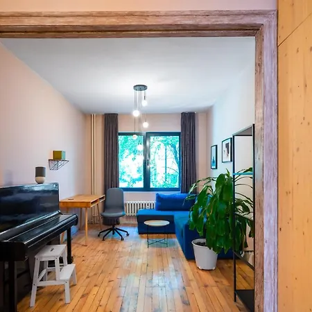 Center 1bd Flat With Workspace By Flat Mаnager София
