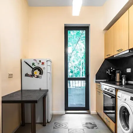 Апартаменты Center 1bd Flat With Workspace By Flat Mаnager *