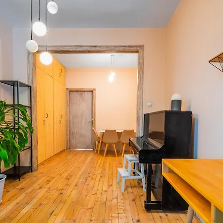 Center 1bd Flat With Workspace By Flat Mаnager דירה סופיה