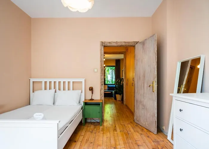 公寓 Center 1bd Flat With Workspace By Flat Mаnager